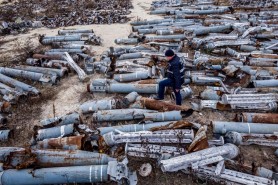Rușii trag cu bombe expirate și cartușe vechi de 40 de ani